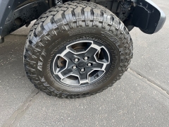 Used 2019  Jeep Wrangler Unlimited 4d SUV 4WD Sahara at Keenan's Cherryland near Holmen&comma; WI