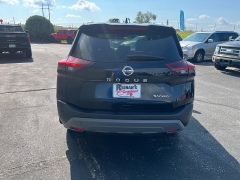 Used 2021  Nissan Rogue AWD SV at Keenan's Cherryland near Holmen&comma; WI