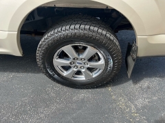 Used 2018  Ford F-150 4WD SuperCrew XLT 5 1&sol;2 at Keenan's Cherryland near Holmen&comma; WI