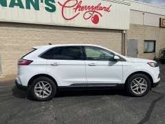 Used 2024  Ford Edge SEL AWD at Keenan's Cherryland near Holmen&comma; WI