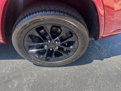 Used 2014  Jeep Grand Cherokee 4d SUV 4WD Laredo Altitude at Keenan's Cherryland near Holmen&comma; WI