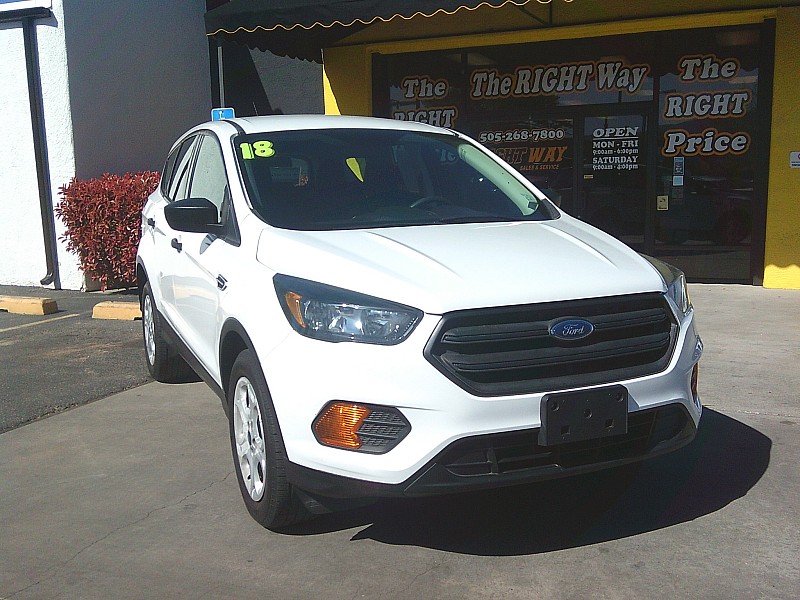 Used 2018  Ford Escape 4d SUV FWD S at Right Way Sales and Service near Albuquerque, NM