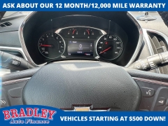 Used 2021  Chevrolet Equinox AWD 4dr LT w&sol;1LT at Bradley Auto Finance near Hudson&comma; NH