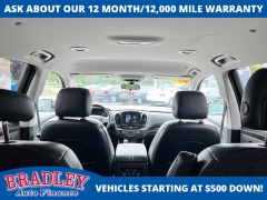 Used 2018  Chevrolet Traverse 4d SUV AWD LT Cloth w&sol;1LT at Bradley Auto Finance near Hudson&comma; NH