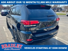 Used 2019  Jeep Grand Cherokee 4d SUV 4WD Laredo Altitude at Bradley Auto Finance near Hudson&comma; NH