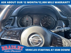 Used 2020  Nissan Rogue 4d SUV AWD SV at Bradley Auto Finance near Hudson&comma; NH