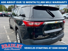 Used 2018  Chevrolet Traverse 4d SUV AWD LT Cloth w&sol;1LT at Bradley Auto Finance near Hudson&comma; NH