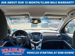 Used 2016  Chevrolet Cruze Limited 4d Sedan LT w&sol;1LT Auto at Bradley Auto Finance near Hudson&comma; NH