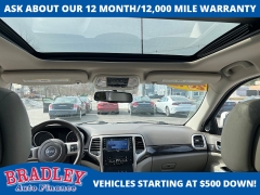 Used 2012  Jeep Grand Cherokee 4d SUV 4WD Laredo at Bradley Auto Finance near Hudson&comma; NH