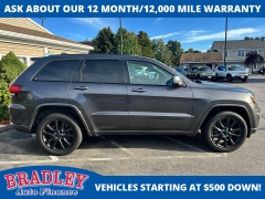 Used 2019  Jeep Grand Cherokee 4d SUV 4WD Laredo at Bradley Auto Finance near Hudson&comma; NH
