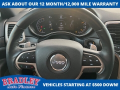 Used 2017  Jeep Grand Cherokee 4d SUV 4WD Laredo at Bradley Auto Finance near Hudson, NH