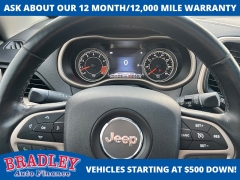 Used 2015  Jeep Cherokee 4d SUV 4WD Limited V6 at Bradley Auto Finance near Hudson&comma; NH