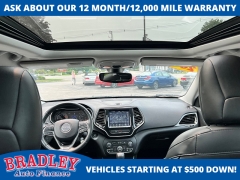 Used 2019  Jeep Cherokee 4d SUV 4WD Limited 3&period;2L at Bradley Auto Finance near Hudson&comma; NH