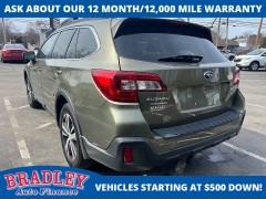 Used 2019  Subaru Outback 4d SUV 2&period;5i Limited at Bradley Auto Finance near Hudson&comma; NH
