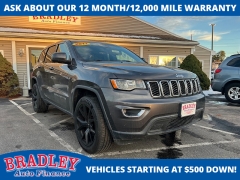 2017 Jeep Grand Cherokee 4d SUV 4WD Laredo at Bradley Auto Finance near Hudson&comma; NH