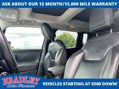 Used 2016  Jeep Renegade 4d SUV 4WD Limited at Bradley Auto Finance near Hudson&comma; NH
