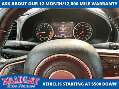 Used 2015  Jeep Renegade 4d SUV 4WD Limited at Bradley Auto Finance near Hudson&comma; NH