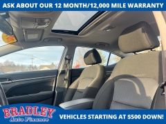 Used 2017  Hyundai Elantra 4d Sedan SE Auto at Bradley Auto Finance near Hudson&comma; NH