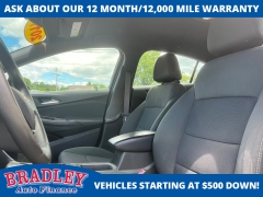 Used 2017  Chevrolet Cruze 4d Sedan LT Auto at Bradley Auto Finance near Hudson&comma; NH