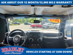 Used 2015  Jeep Wrangler Unlimited 4WD 4dr Sport at Bradley Auto Finance near Hudson&comma; NH
