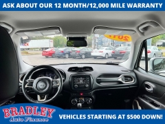 Used 2017  Jeep Renegade 4d SUV 4WD Limited at Bradley Auto Finance near Hudson&comma; NH
