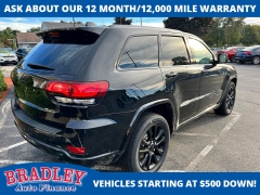 Used 2019  Jeep Grand Cherokee 4d SUV 4WD Laredo at Bradley Auto Finance near Hudson&comma; NH