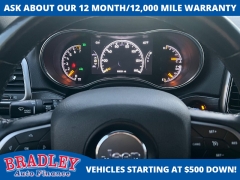 Used 2018  Jeep Grand Cherokee 4d SUV 4WD Laredo at Bradley Auto Finance near Hudson, NH