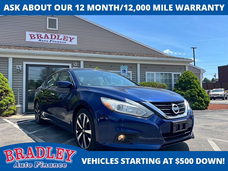 Used 2018  Nissan Altima 4d Sedan 2&period;5L SR Special Edition at Bradley Auto Finance near Hudson&comma; NH