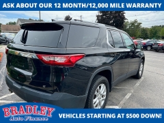 Used 2018  Chevrolet Traverse 4d SUV AWD LT Cloth w&sol;1LT at Bradley Auto Finance near Hudson&comma; NH