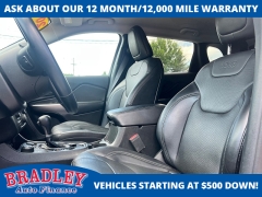 Used 2019  Jeep Cherokee 4d SUV 4WD Limited 3&period;2L at Bradley Auto Finance near Hudson&comma; NH