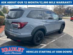 Used 2022  Honda Pilot TrailSport AWD at Bradley Auto Finance near Hudson, NH