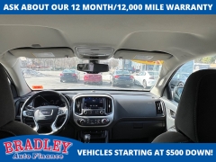 Used 2022  GMC Canyon 4WD Crew Cab 128" Elevation at Bradley Auto Finance near Hudson&comma; NH