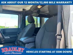 Used 2018  Jeep Wrangler JK Unlimited 4d SUV 4WD Sport at Bradley Auto Finance near Hudson&comma; NH