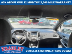 Used 2017  Chevrolet Cruze 4d Sedan LT Auto at Bradley Auto Finance near Hudson&comma; NH
