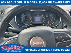 Used 2019  Jeep Cherokee 4d SUV 4WD Limited 3.2L at Bradley Auto Finance near Hudson, NH