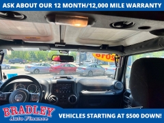 Used 2018  Jeep Wrangler JK Unlimited 4d SUV 4WD Sport at Bradley Auto Finance near Hudson&comma; NH