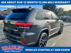 Used 2019  Jeep Grand Cherokee 4d SUV 4WD Laredo at Bradley Auto Finance near Hudson&comma; NH