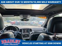 Used 2019  Jeep Grand Cherokee 4d SUV 4WD Laredo at Bradley Auto Finance near Hudson&comma; NH