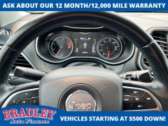 Used 2019  Jeep Cherokee 4d SUV 4WD Latitude Plus Altitude 2&period;4L at Bradley Auto Finance near Hudson&comma; NH