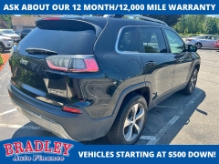 Used 2019  Jeep Cherokee 4d SUV 4WD Limited High Altitude 3&period;2L at Bradley Auto Finance near Hudson&comma; NH