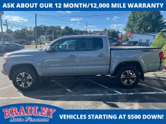 Used 2018 Toyota Tacoma 4WD Double Cab TRD Off-Road Auto at Bradley Auto Finance near Hudson, NH
