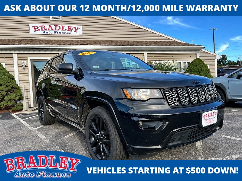 Used 2019  Jeep Grand Cherokee 4d SUV 4WD Laredo at Bradley Auto Finance near Hudson&comma; NH