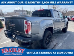 Used 2022  GMC Canyon 4WD Crew Cab 128" Elevation at Bradley Auto Finance near Hudson&comma; NH