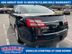 Used 2019  Ford Taurus 4d Sedan FWD Limited at Bradley Auto Finance near Hudson&comma; NH