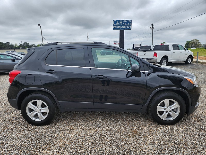 Used 2020  Chevrolet Trax 4d SUV FWD LT at C&H Auto Sales near Troy, AL