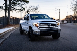 Used 2017 Toyota Tundra 4WD SR5 CrewMax 5.5' Bed 5.7L FFV (Natl) at Car Choice near Jonesboro, AR