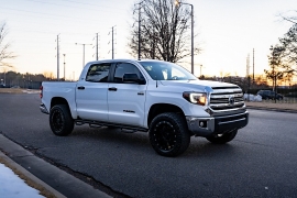Used 2017 Toyota Tundra 4WD SR5 CrewMax 5.5' Bed 5.7L FFV (Natl) at Car Choice near Jonesboro, AR