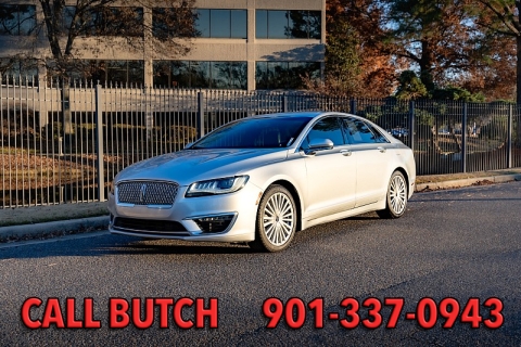 Lincoln MKZ's photo