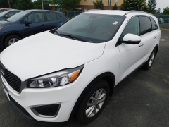 Used 2017 Kia Sorento 4d SUV AWD LX at Cities Auto Sales near Crystal, MN