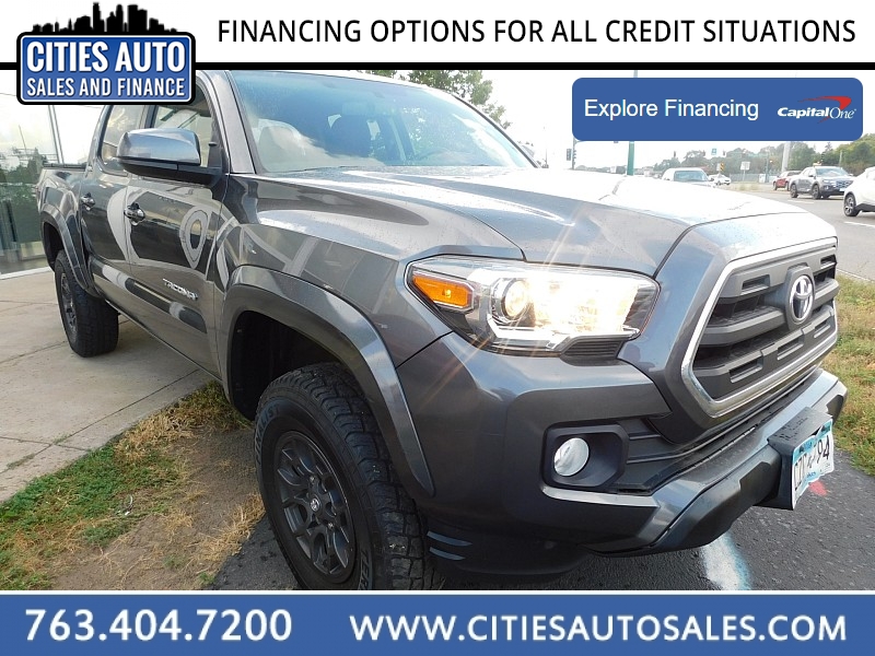 Used 2017  Toyota Tacoma 4WD Double Cab SR5 at Cities Auto Sales near Crystal, MN